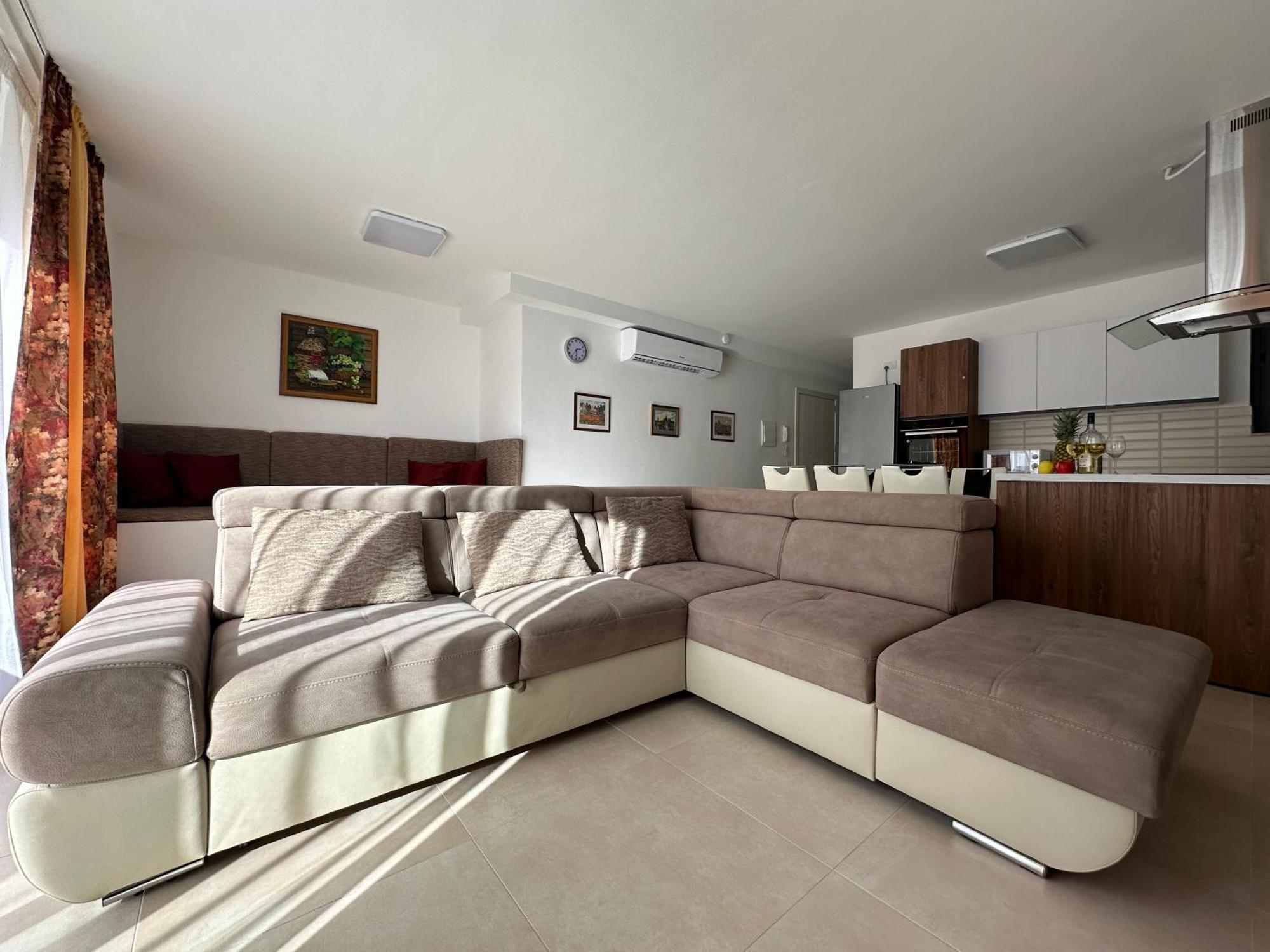 New, Airy And Spacious Apartment In Mellieha Exterior photo